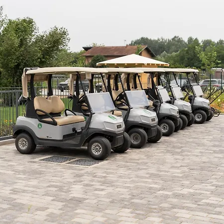 Continental Golf ホテル *